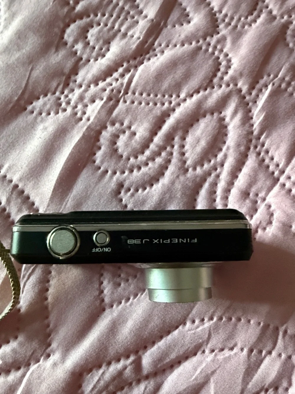Fujifilm Black Compact 12.2MP Point-and-Shoot Camera